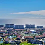Edgewater Beach Resort Dream Villa! One Bedroom