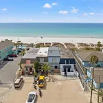 Surf\'S Up! Pet-Friendly, 2Br 2Ba Beachfront Townhouse, Sleeps 8!
