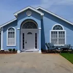 Pcb Family Home With Pool Access, 1 Mile To Beach!