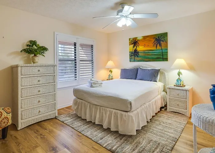 Pcb Townhome With Resort Amenities - Walk To Ocean!
