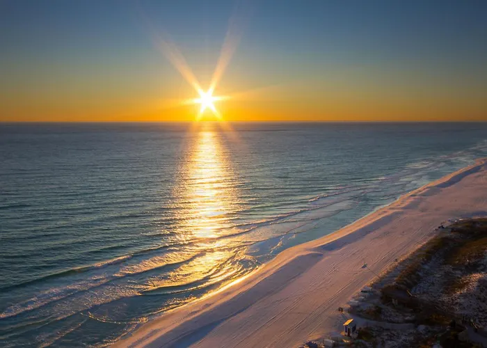 Surf\'S Up! Pet-Friendly, 2Br 2Ba Beachfront Townhouse, Sleeps 8!