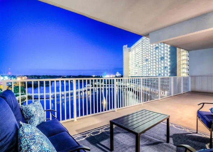 Laketown Wharf 734 By Aneliya