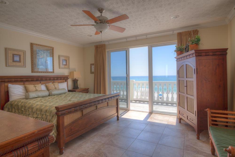 Villa Surf Song - Beachfront With Swimspa! Panama City Beach