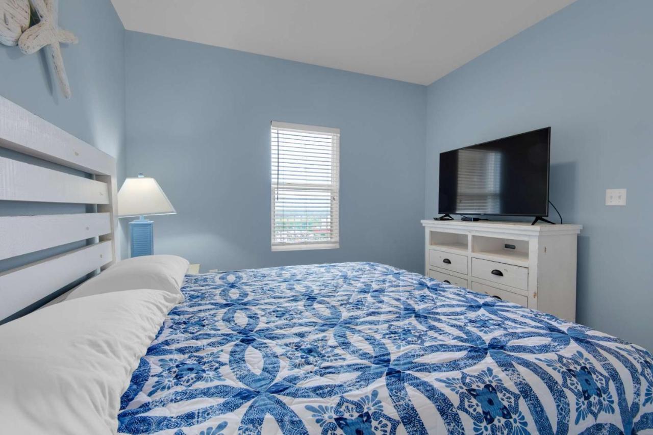 Laketown Wharf 1422