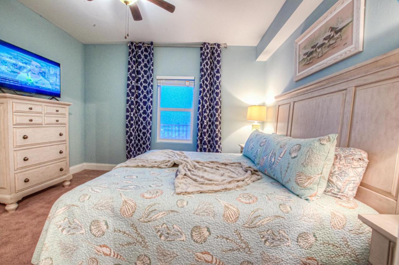 Beautiful 3 Bd Laketown Wharf 1133- Amenities! * Panama City Beach