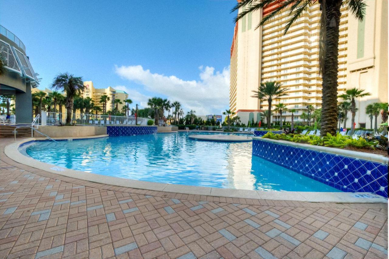 Beautiful 3 Bd Laketown Wharf 1133- Amenities! *
