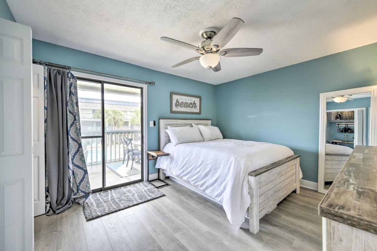 Panama With Balcony And Pool, Walk To * Panama City Beach