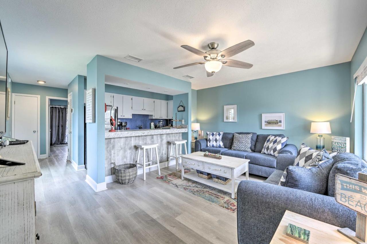 Panama With Balcony And Pool, Walk To * Panama City Beach
