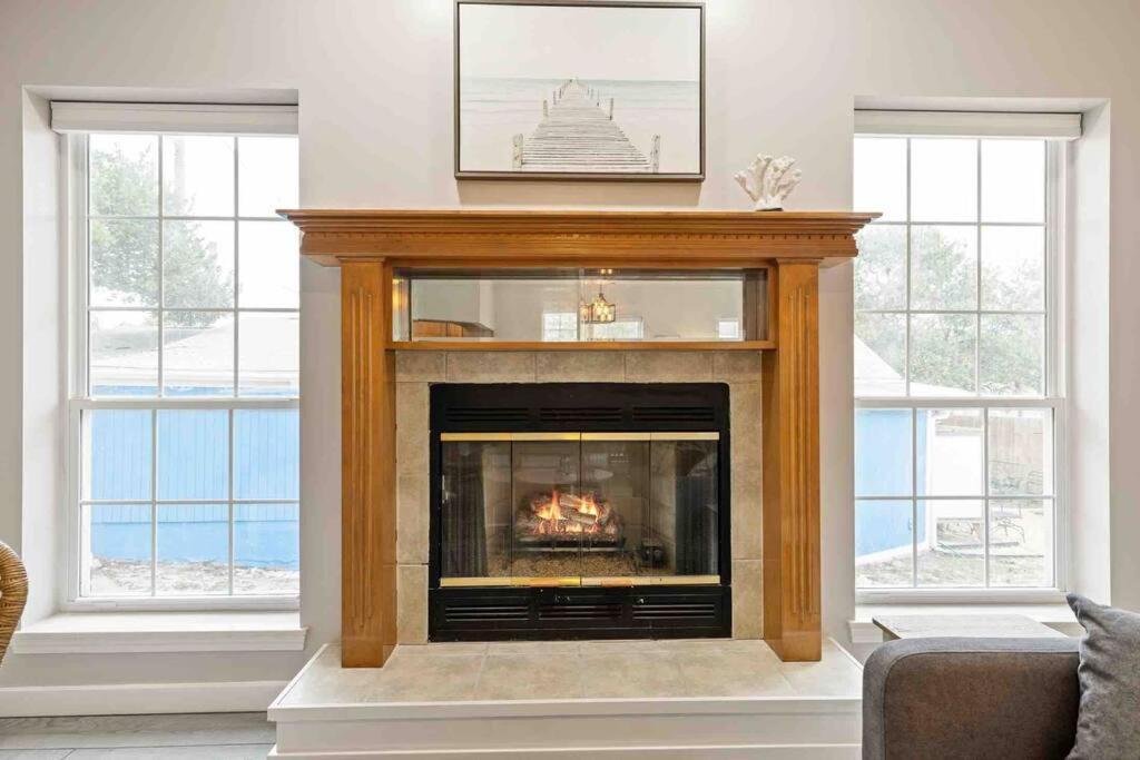 The Coastal Cottage, Steps From The Beach Panama City Beach