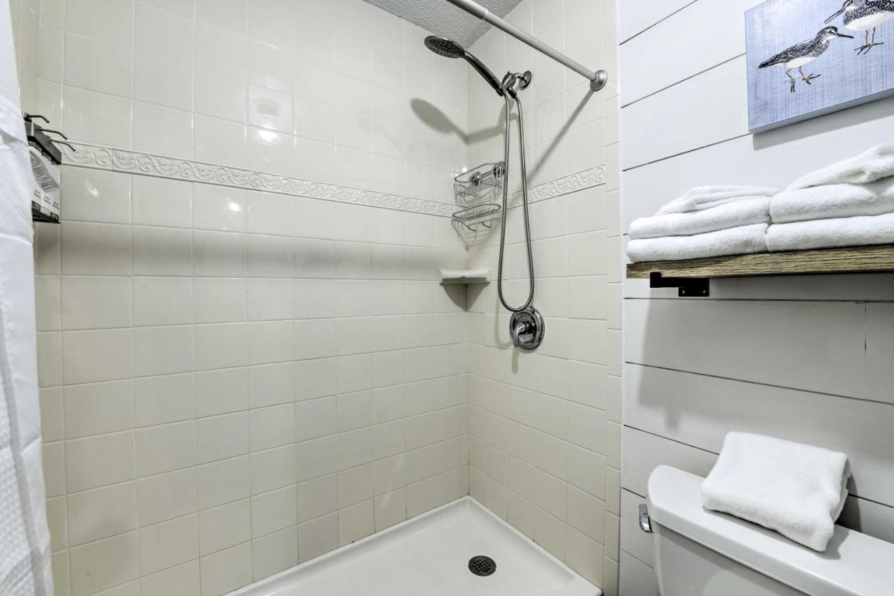 Apartment Sandpiper Pcb Retreat With Pool! *