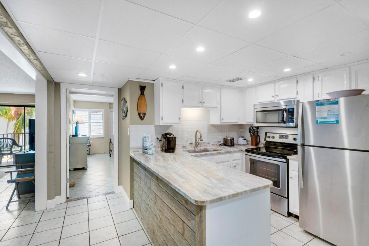 Sugar C-2 Apartment Panama City Beach