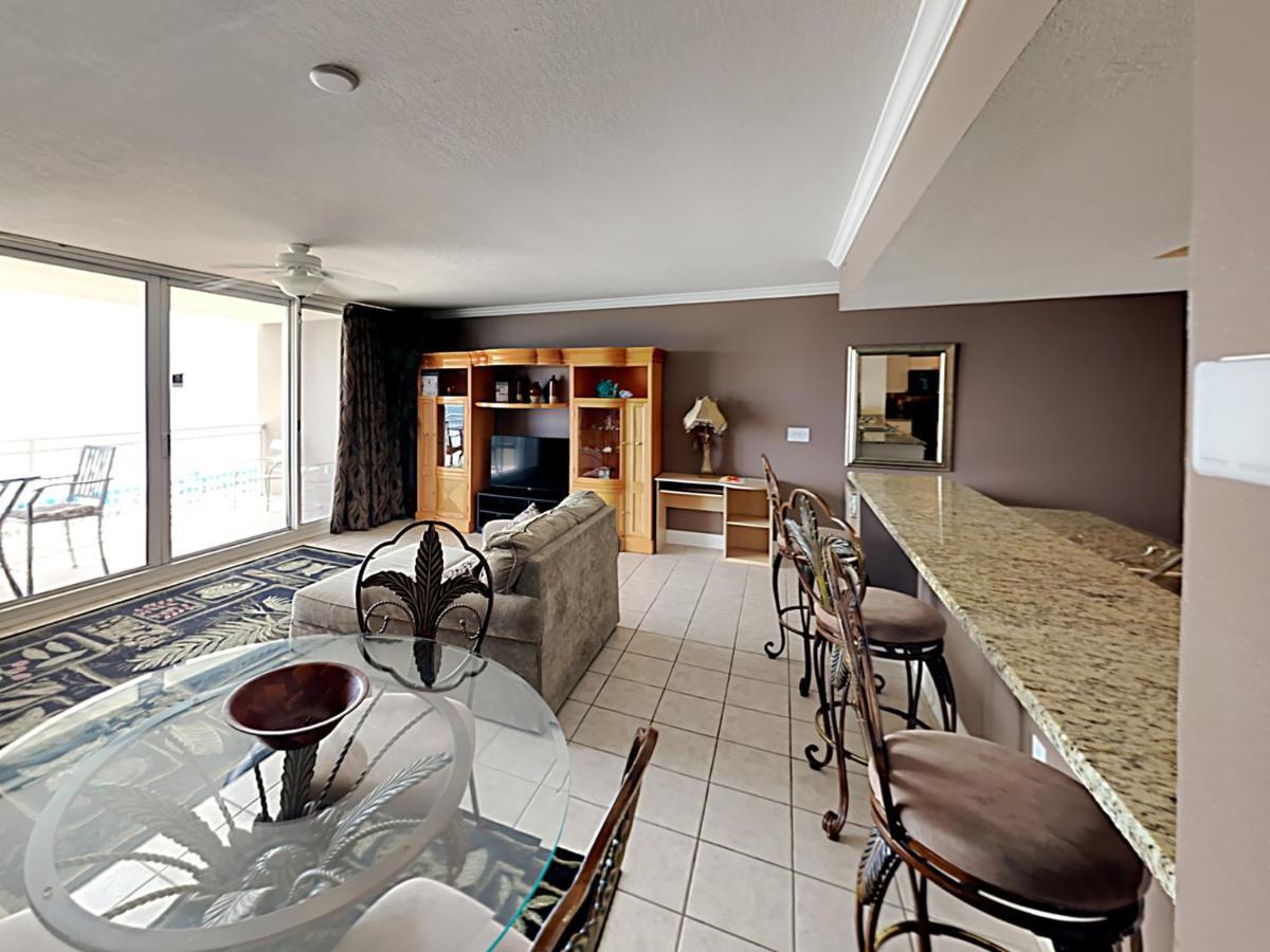 Apartment Emerald #428 *