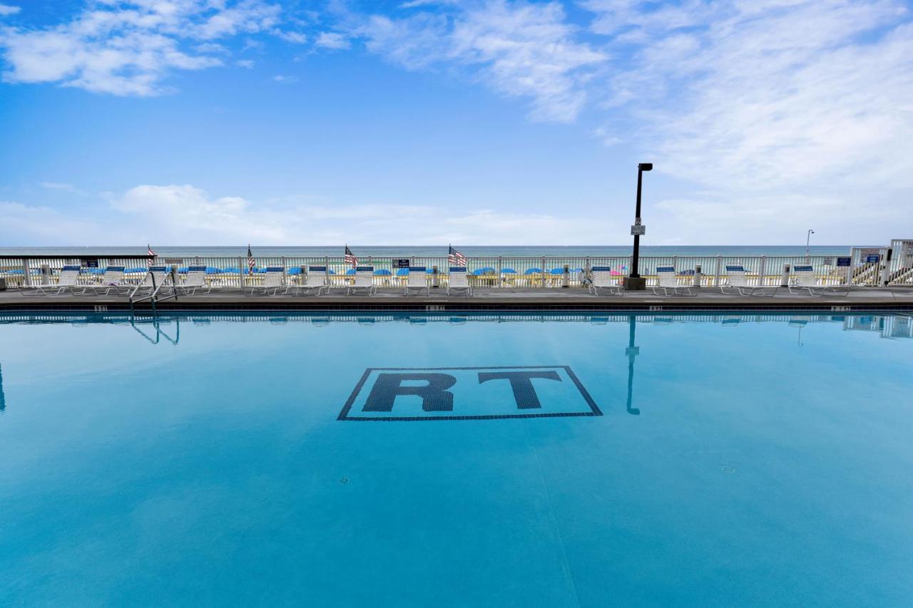 Regency Towers #514 By Book That Holiday home *