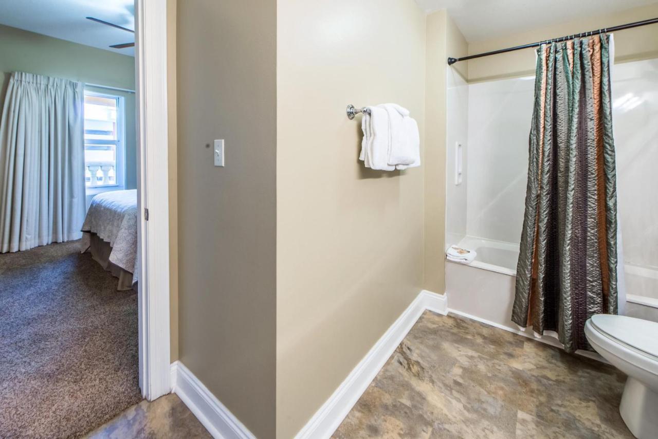Calypso 1-609 East Apartment *
