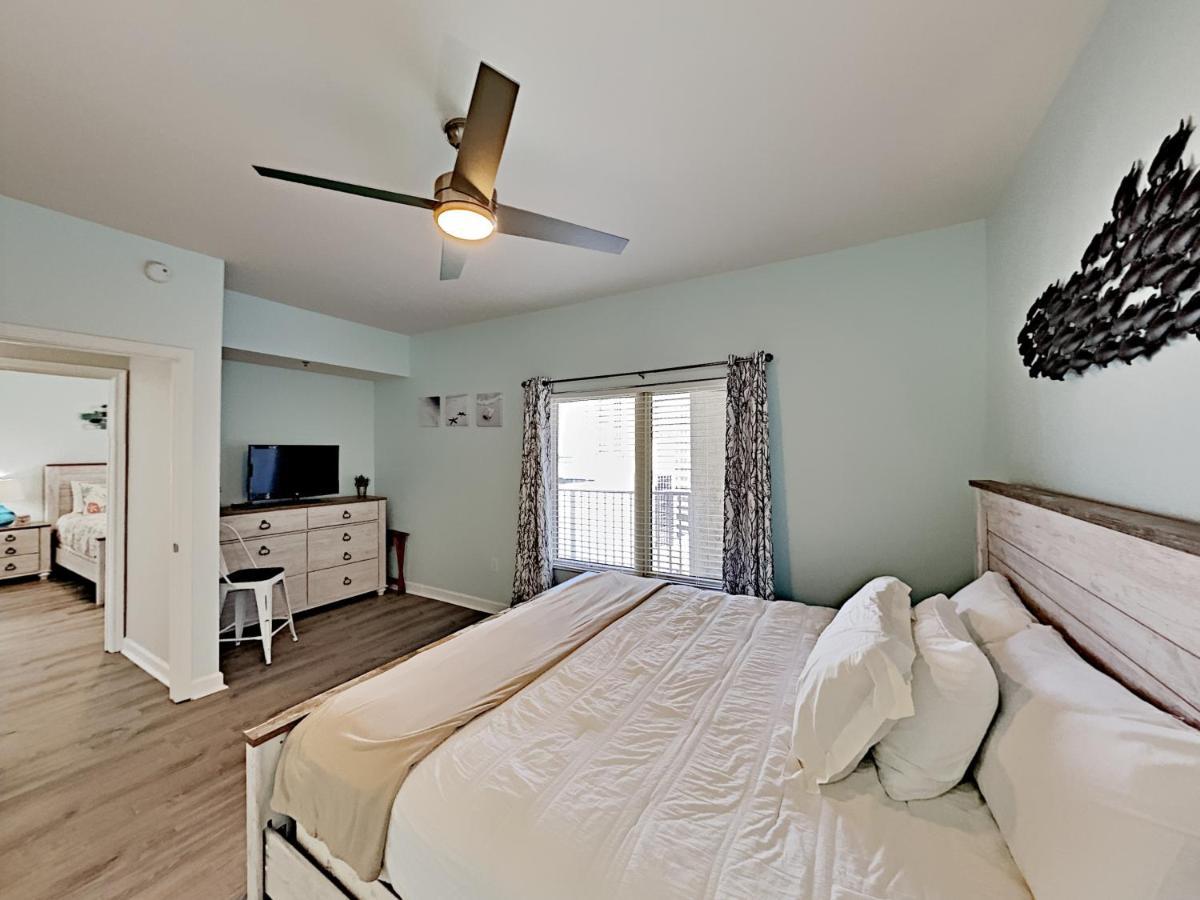 Beach Front - Renovated - Private Balcony - Flpcb43 *
