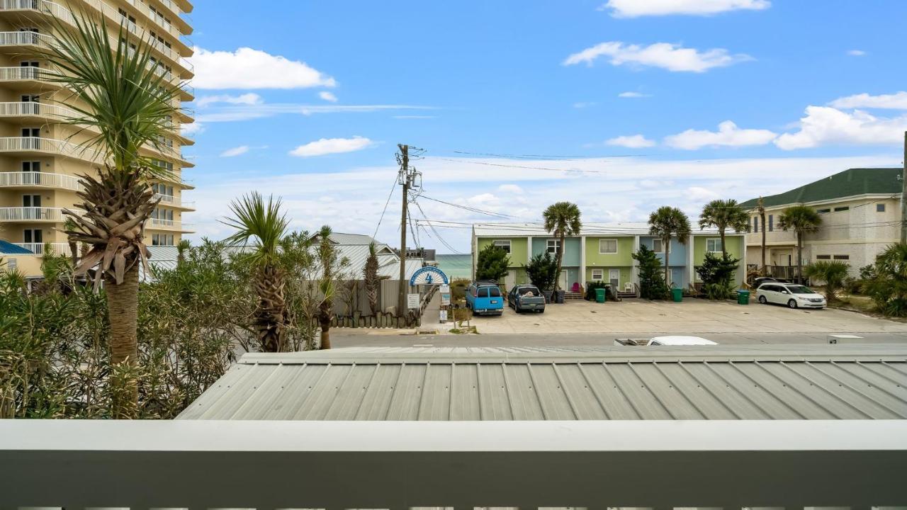 Pet Friendly Townhome With Gulf Views And Hot Tub Right Across From And Schooners * Panama City Beach