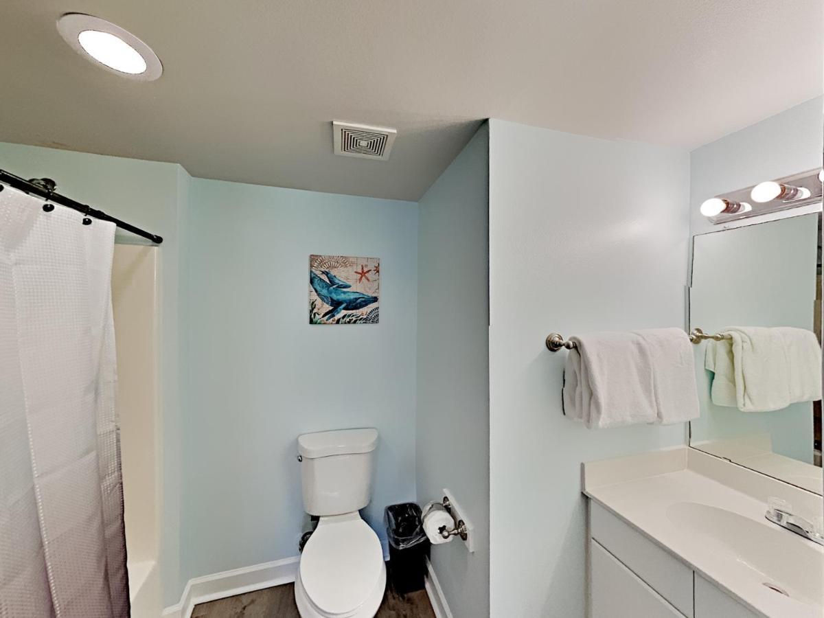 Apartment Beach Front - Renovated - Private Balcony - Flpcb43 *