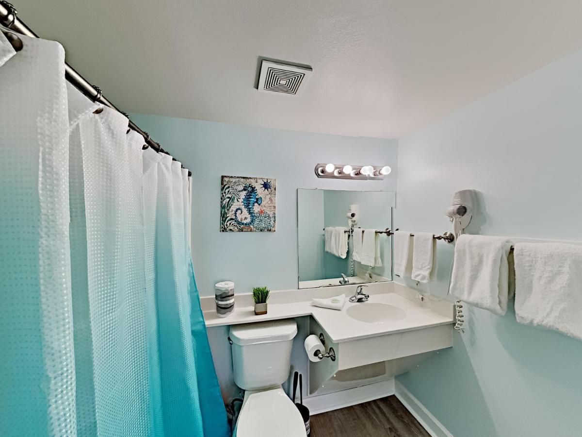 Apartment Beach Front - Renovated - Private Balcony - Flpcb43