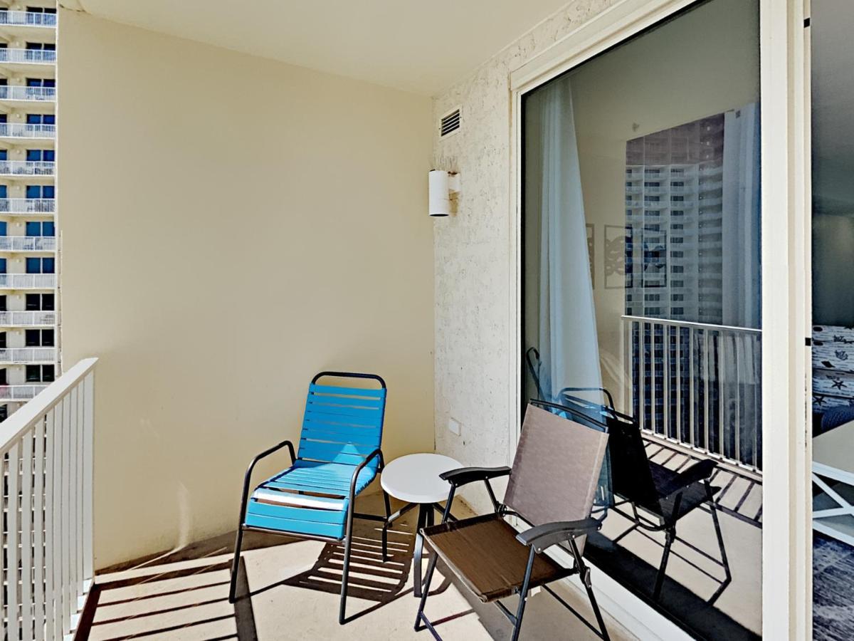 Apartment Beach Front - Renovated - Private Balcony - Flpcb43
