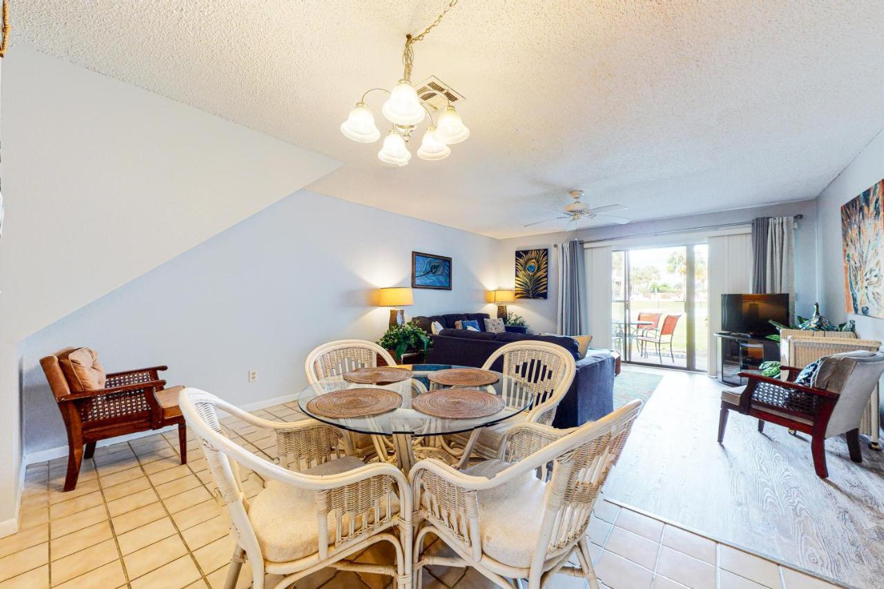 Apartment Beachwalk #14f