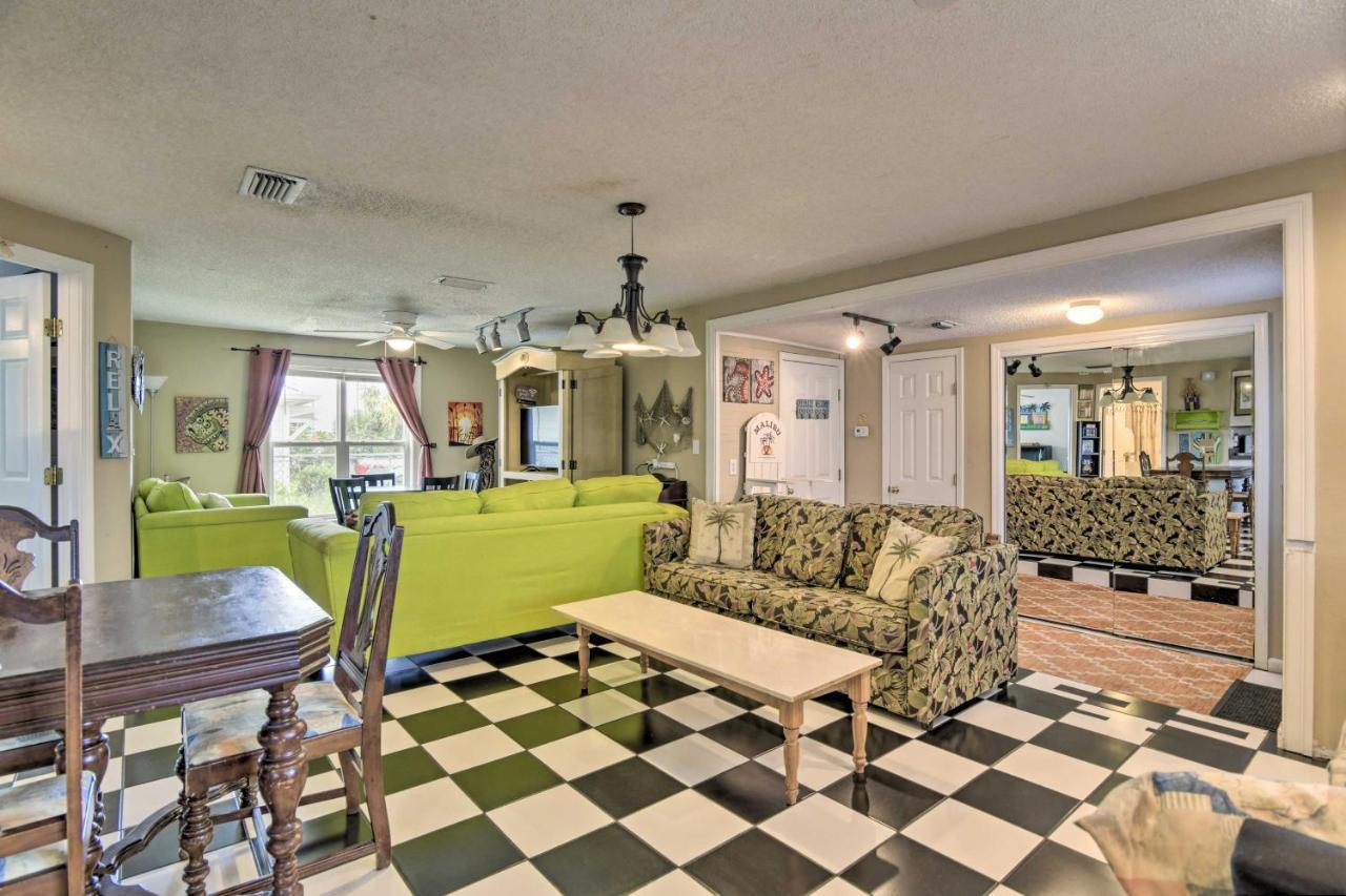 Cozy Pcb About 1 Block To Beach! Holiday home Panama City Beach
