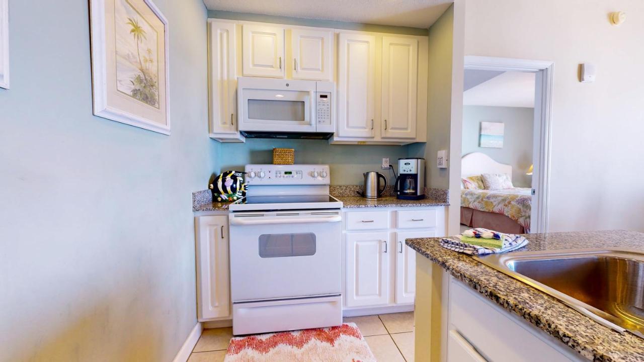 Beachfront - Private Balcony - Near Pier - Flpcb62 *