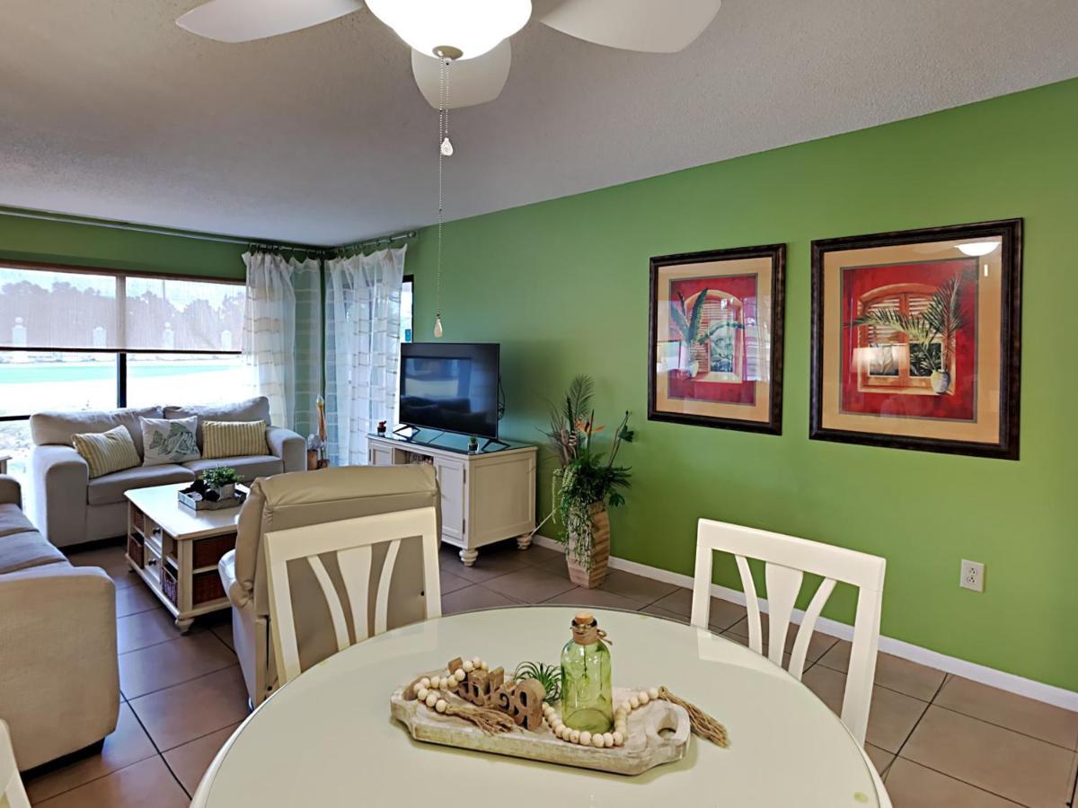 Edgewater 1702 *