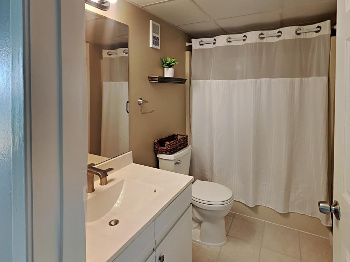 Edgewater Tower Iii 911 Apartment *