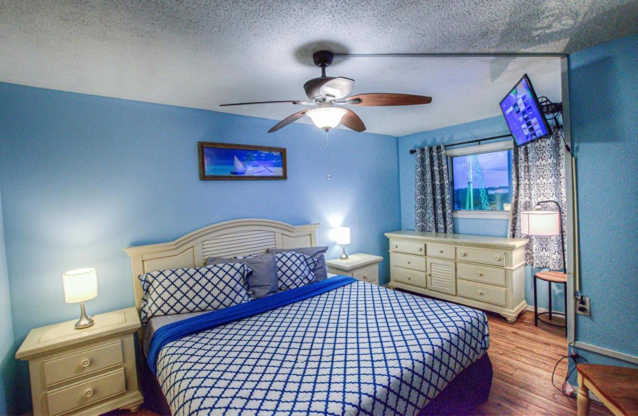 The Summit 1028 -1bd 2 Bathroom With Amazing Ocean Front! By Zia Holiday home Panama City Beach