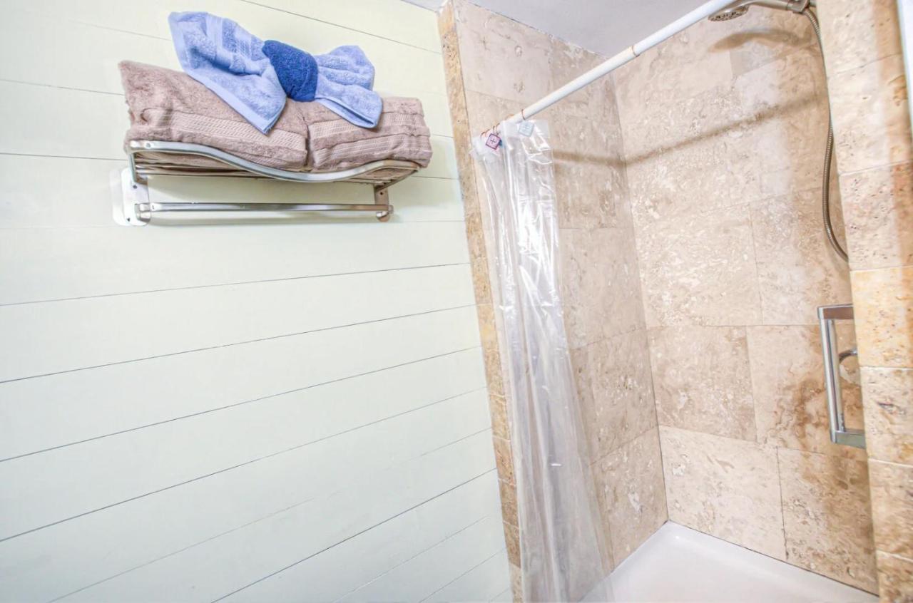 The Summit 1028 -1bd 2 Bathroom With Amazing Ocean Front! By Zia