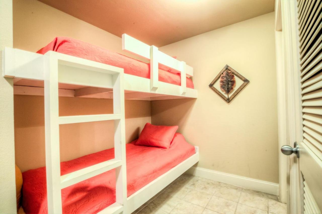 Laketown Wharf 1737 By Zia Vr Panama City Beach