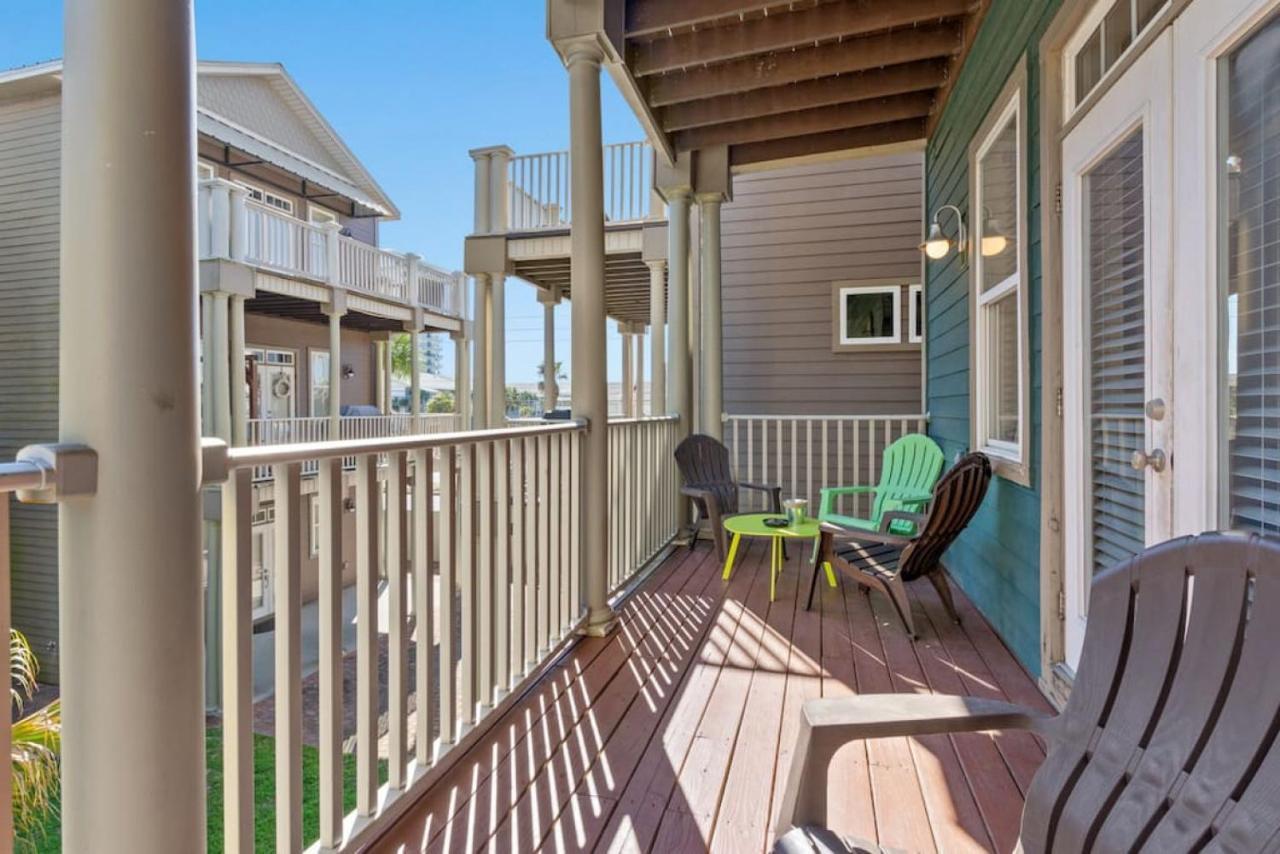 Searenity Now - Sznl Hot Tub, Community Pool, 5 Min Walk To Beach, Free Daily Activities, & More! Holiday home