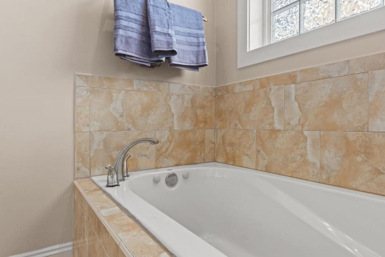 Searenity Now - Sznl Hot Tub, Community Pool, 5 Min Walk To Beach, Free Daily Activities, & More! Panama City Beach