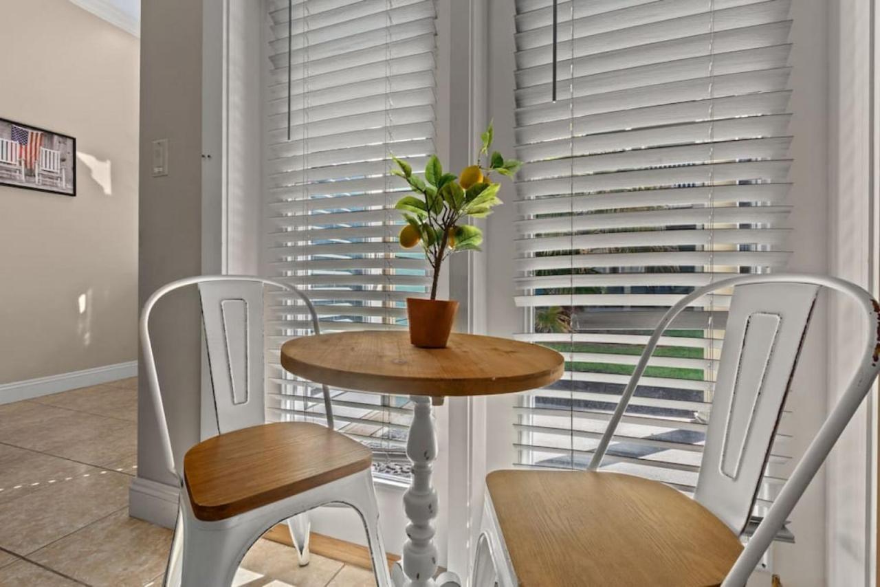 Searenity Now - Sznl Hot Tub, Community Pool, 5 Min Walk To Beach, Free Daily Activities, & More! *