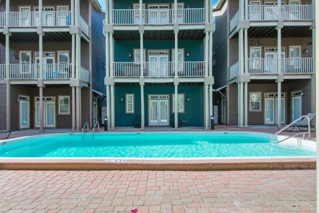 Searenity Now - Sznl Hot Tub, Community Pool, 5 Min Walk To Beach, Free Daily Activities, & More! Holiday home *