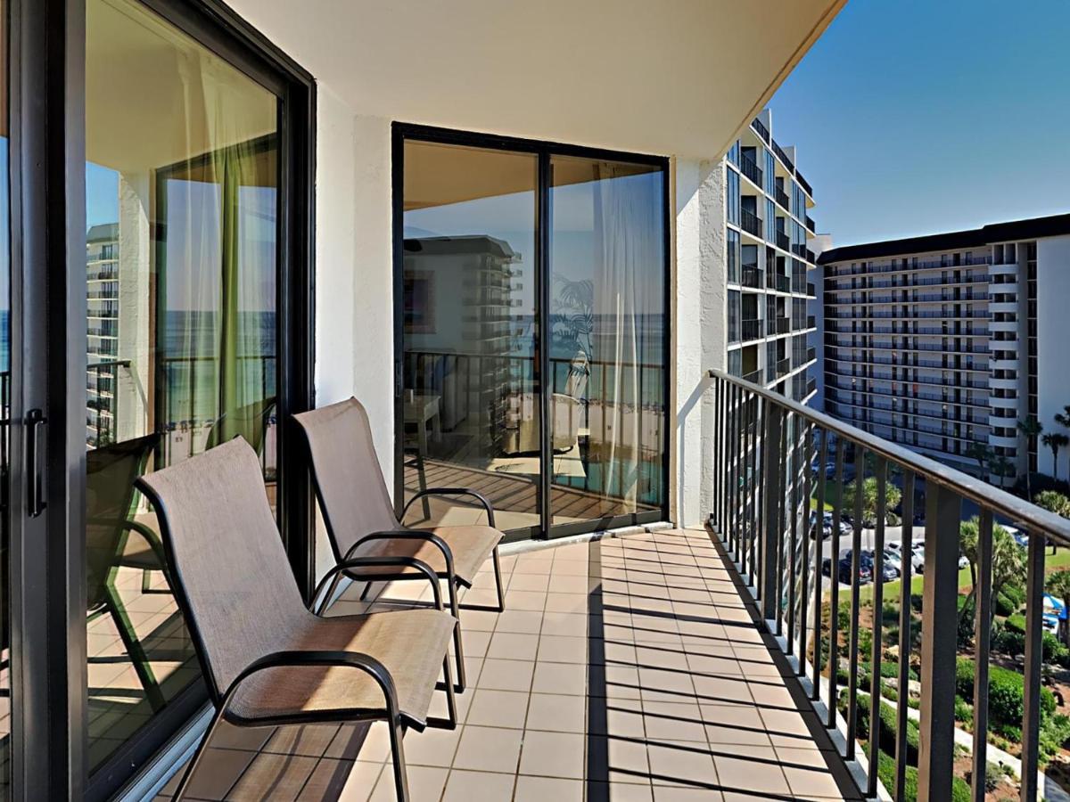 Apartment Edgewater Tower I 907