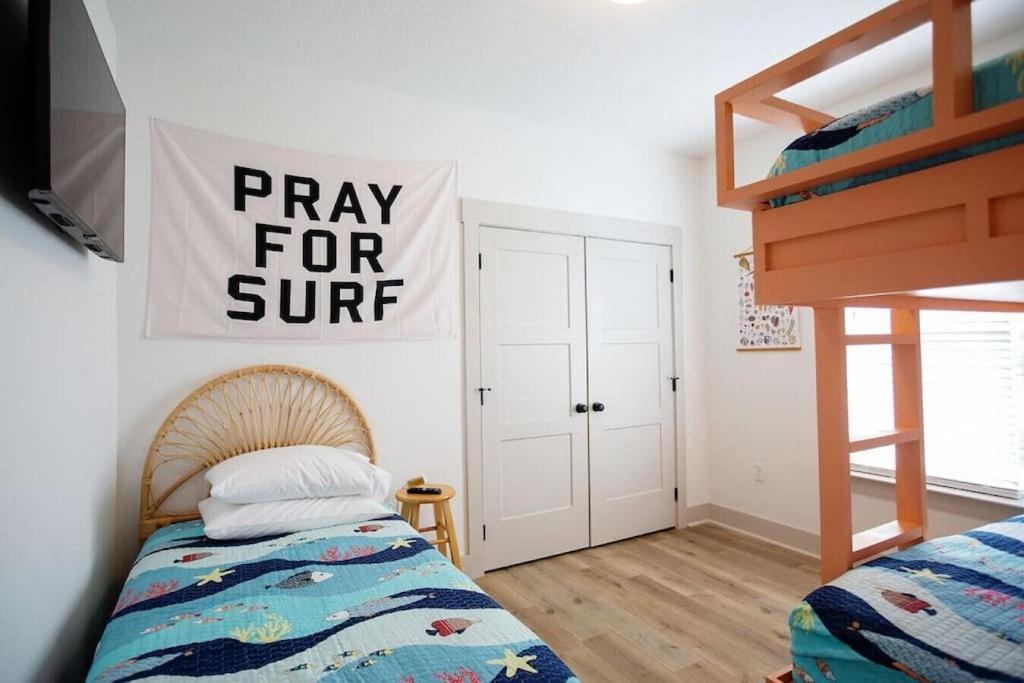 Holiday home Coral Reef - Brand New Build, Pet Friendly, Private Pool! Sleeps 9! Panama City Beach