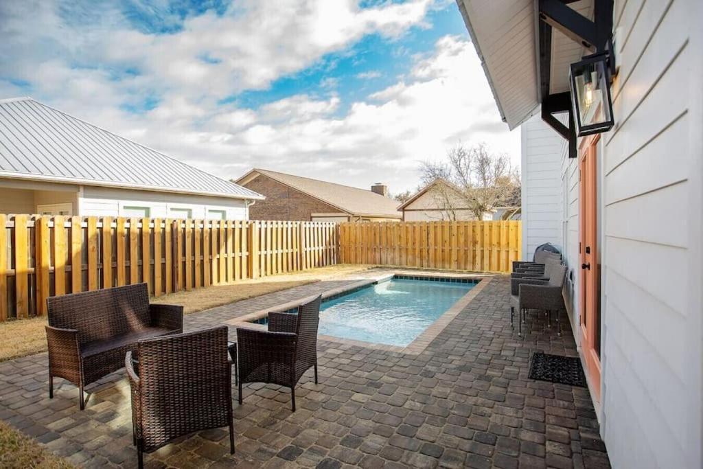 Coral Reef - Brand New Build, Pet Friendly, Private Pool! Sleeps 9! Holiday home Panama City Beach