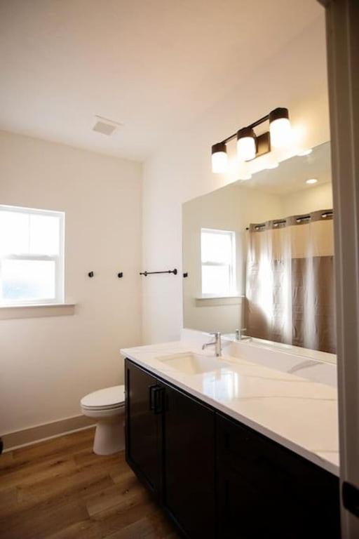 Coral Reef - Brand New Build, Pet Friendly, Private Pool! Sleeps 9! * Panama City Beach