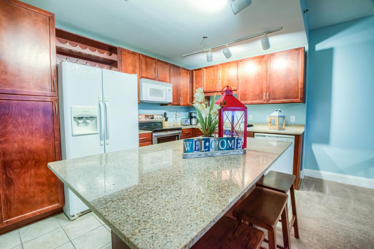 Holiday home Beautiful 3 Bd Laketown Wharf 1133- Amenities! *