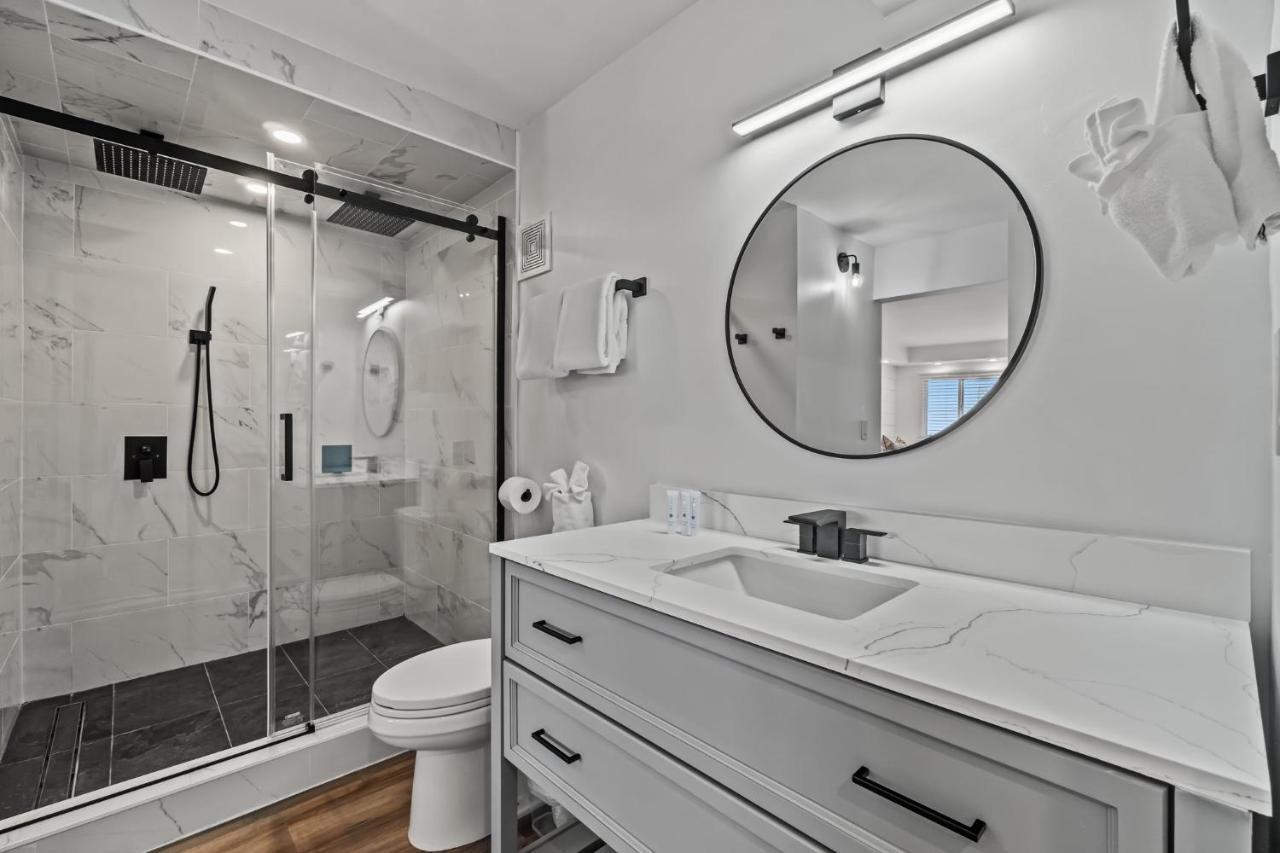 The Summit 803: Beachfront Luxury With Incredible Views *