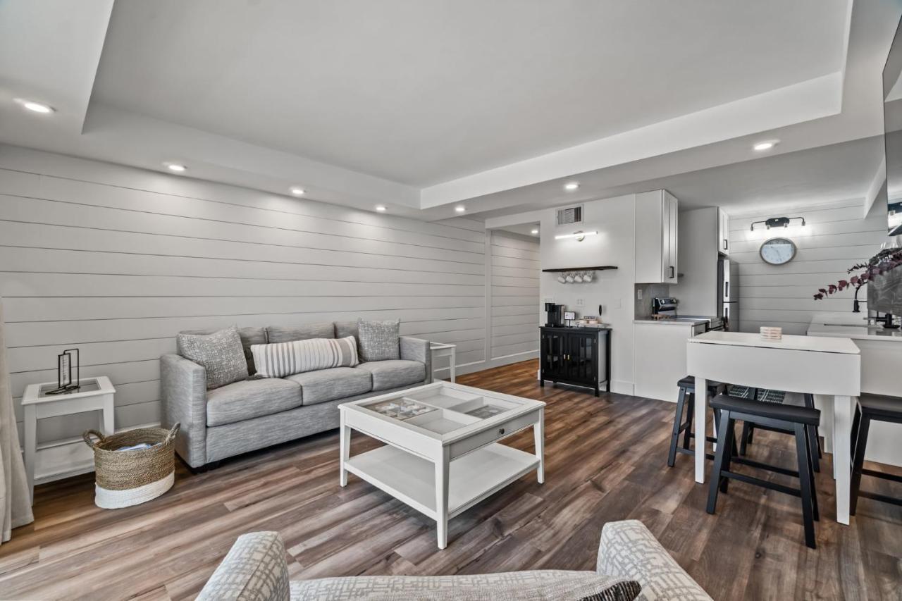 Aparthotel The Summit 803: Beachfront Luxury With Incredible Views
