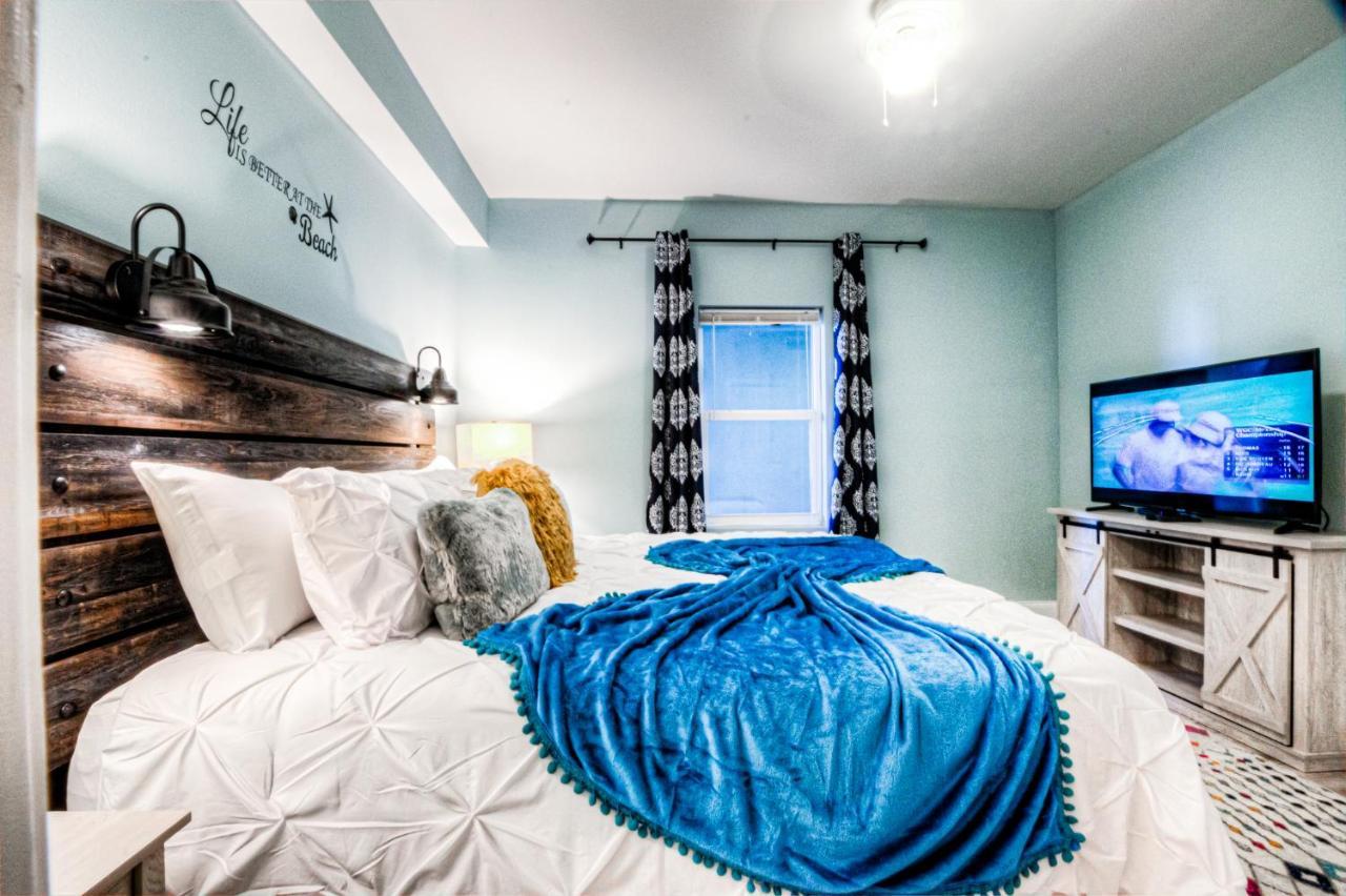 Laketown Wharf 734 By Aneliya Holiday home *