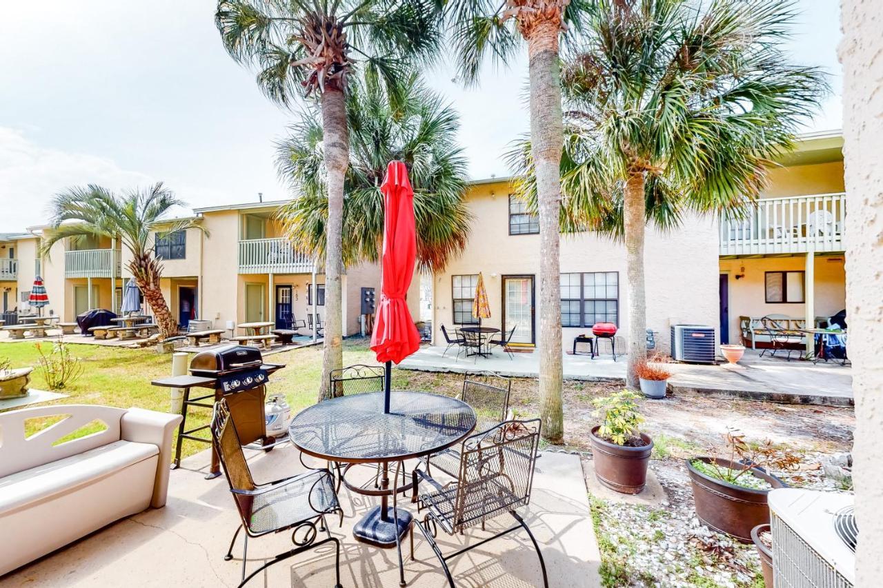Gulf Highlands 164 W Leslie Ln *