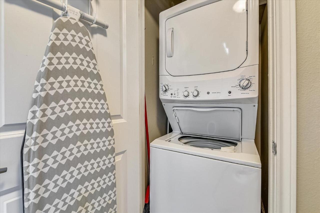 Shores Of Panama 620-sleeps 8, Free Fun! Reserved Parking Space! Updated! *