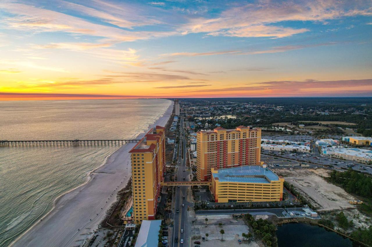Modern Vibe With A Breathtaking View - Stunning Pool - Pier Park Apartment Panama City Beach