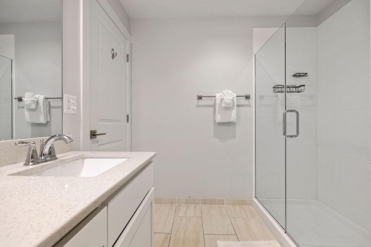 Apartment Modern Vibe With A Breathtaking View - Stunning Pool - Pier Park