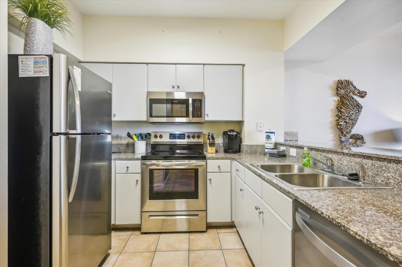 Shores Of Panama 316 - 3rd Floor 1 Bedroom, Sleeps 6, Reserved Parking Space, Free Daily Fun! * Panama City Beach