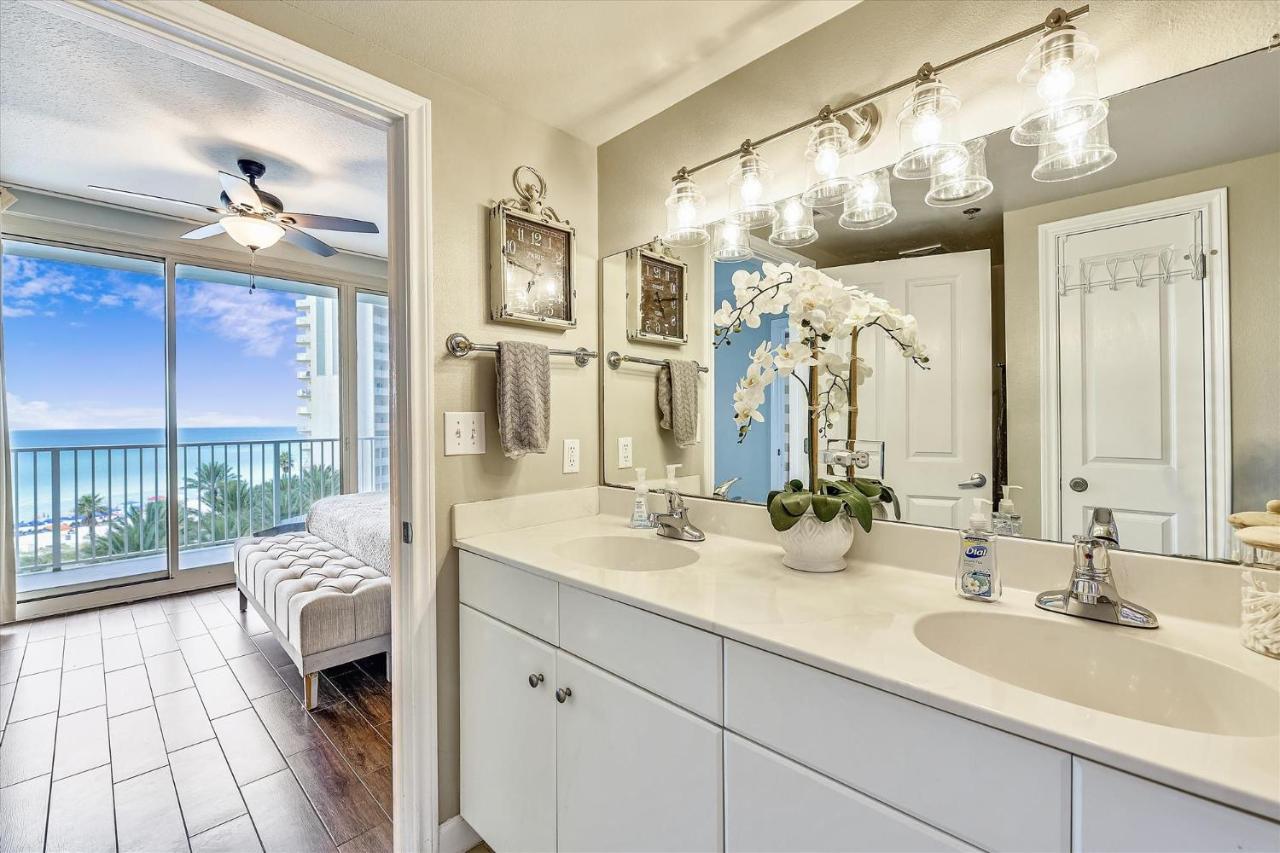 Apartment Shores Of Panama 620-sleeps 8, Free Fun! Reserved Parking Space! Updated!