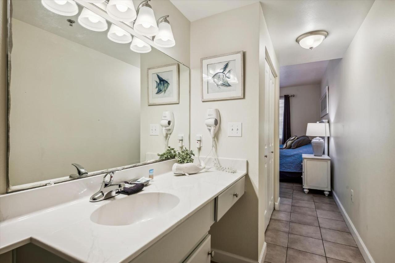 Shores Of Panama 316 - 3rd Floor 1 Bedroom, Sleeps 6, Reserved Parking Space, Free Daily Fun! Apartment Panama City Beach
